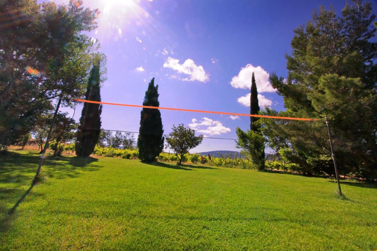 Camping la Peiriere Tuchan Esterno foto