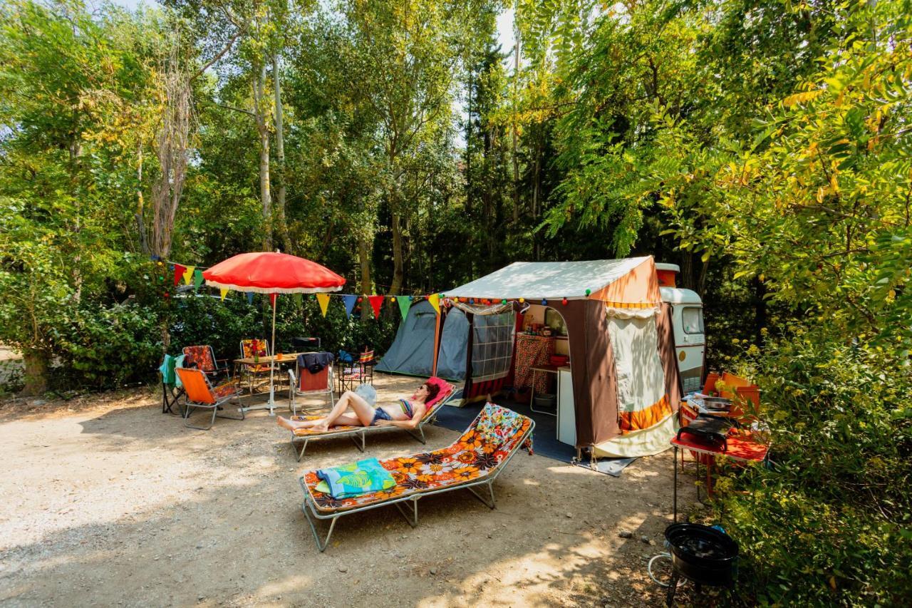 Camping la Peiriere Tuchan Esterno foto